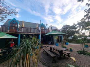 Tiffanys B&B, Pub & and Teagarden